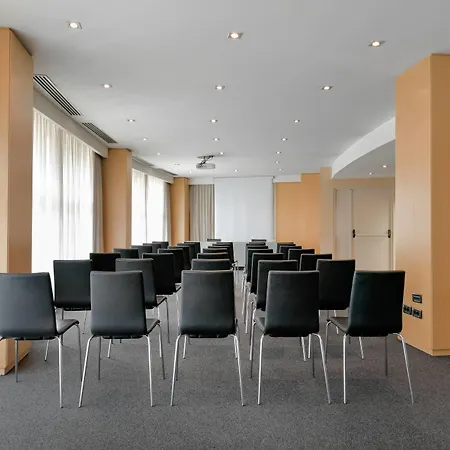 Ac By Marriott Florence